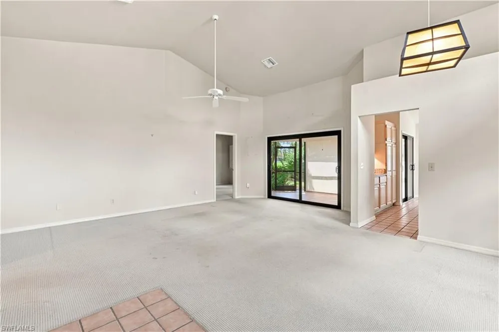 27067 Kindlewood Lane Bonita Springs, FL 34134