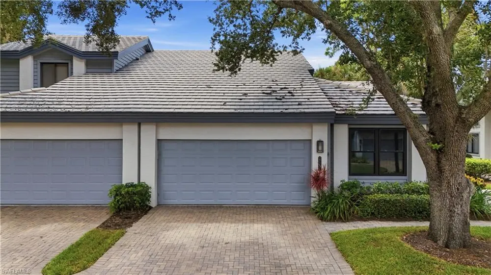 27067 Kindlewood Lane Bonita Springs, FL 34134