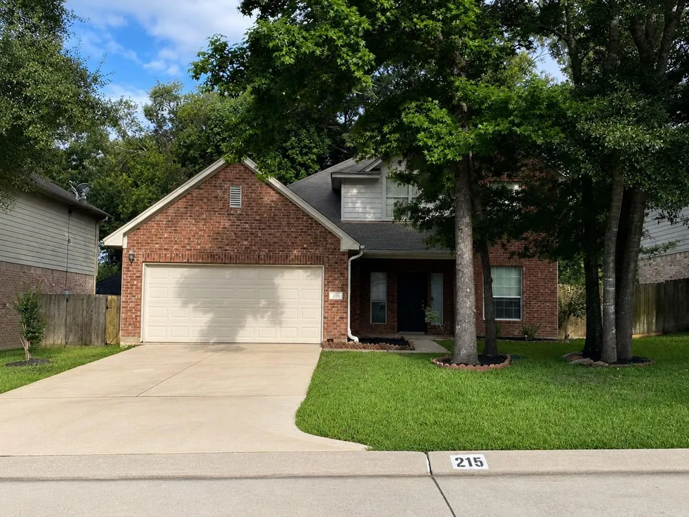 215 Doncaster Street Conroe, TX 77303