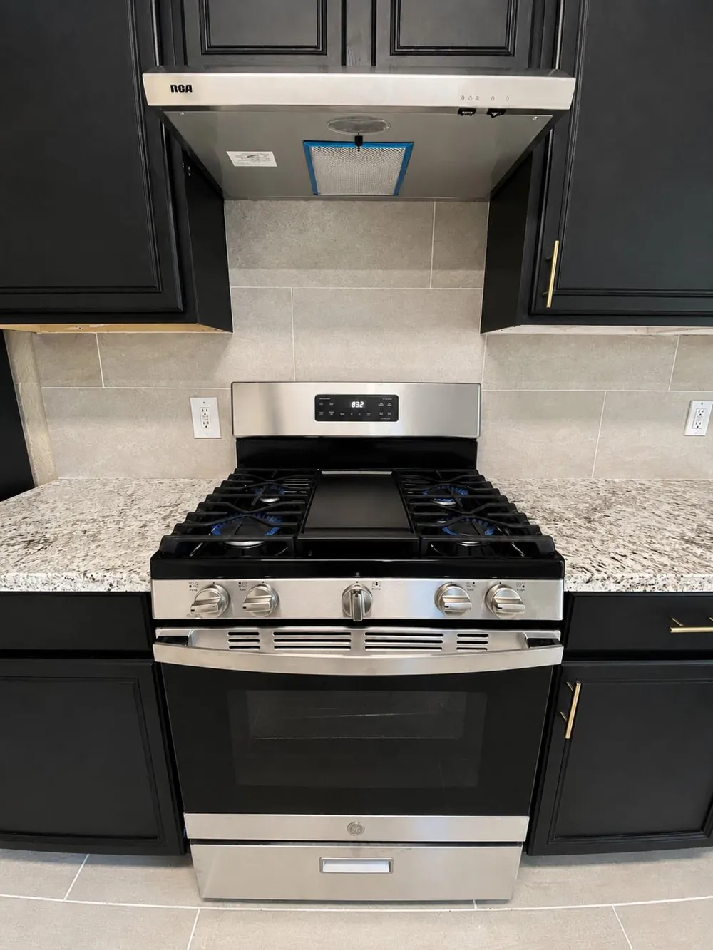 215 Doncaster Street Conroe, TX 77303