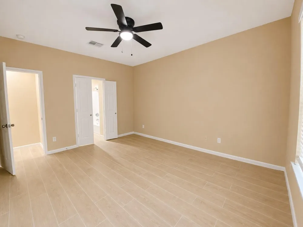 215 Doncaster Street Conroe, TX 77303