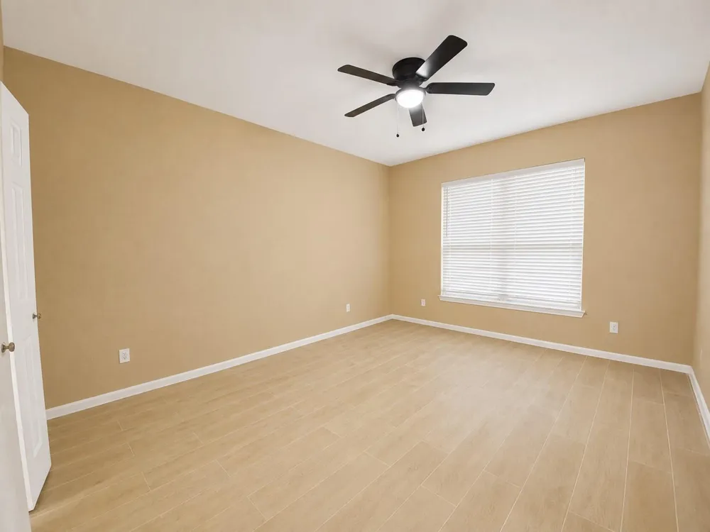 215 Doncaster Street Conroe, TX 77303