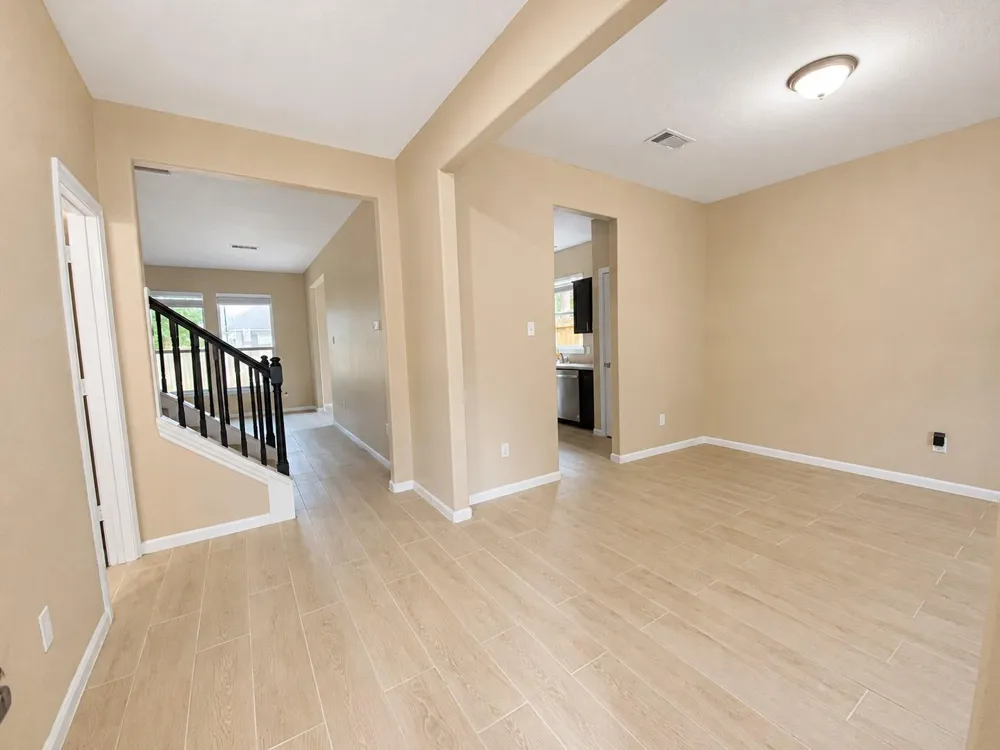 215 Doncaster Street Conroe, TX 77303
