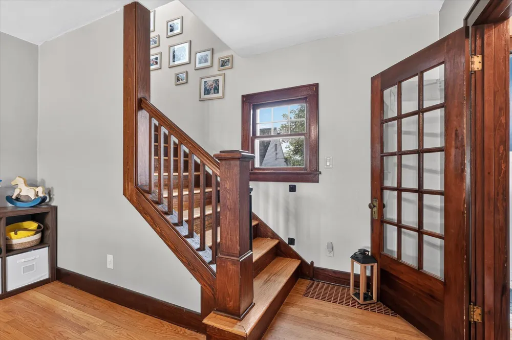 442 Riverview Drive Plainwell, MI 49080