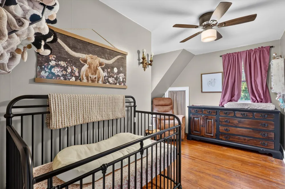 442 Riverview Drive Plainwell, MI 49080