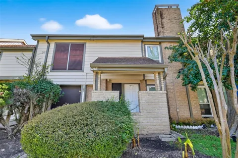 724 Country Place Drive #E