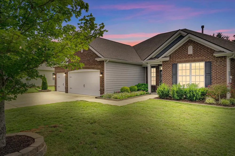 1012 Webbs Retreat Ln Murfreesboro, TN 37128