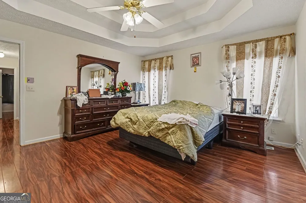 415 Thomas Jefferson DR Stone Mountain, GA 30083