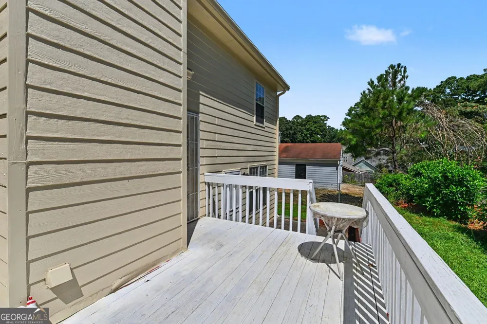 415 Thomas Jefferson DR Stone Mountain, GA 30083