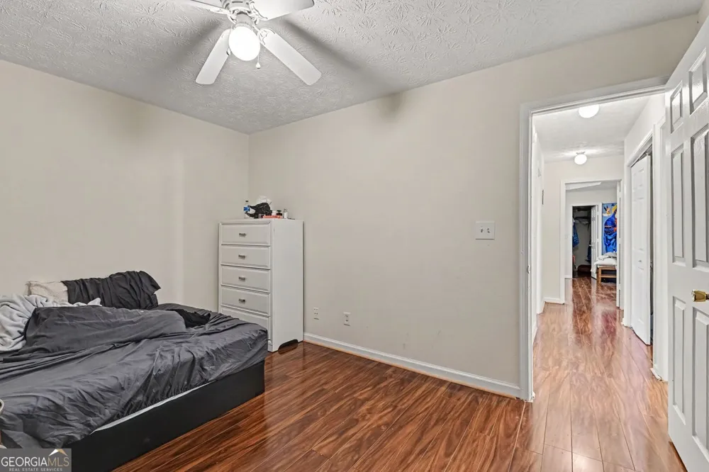 415 Thomas Jefferson DR Stone Mountain, GA 30083