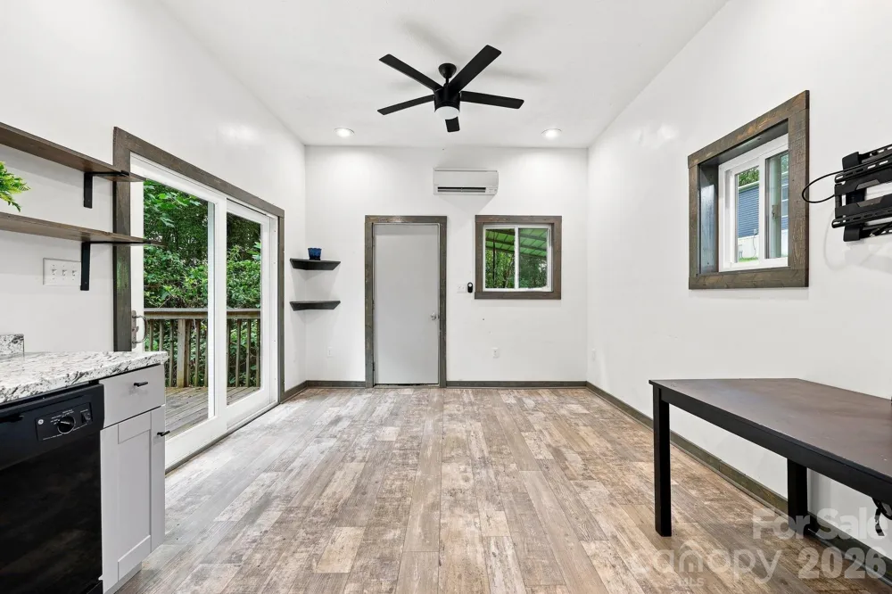 146 & 148 Bradshaw Circle Candler, NC 28715