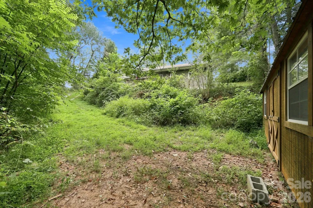 146 & 148 Bradshaw Circle Candler, NC 28715