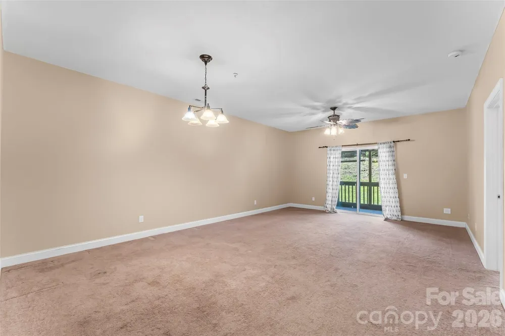 123 Foxden Drive #103 Fletcher, NC 28732