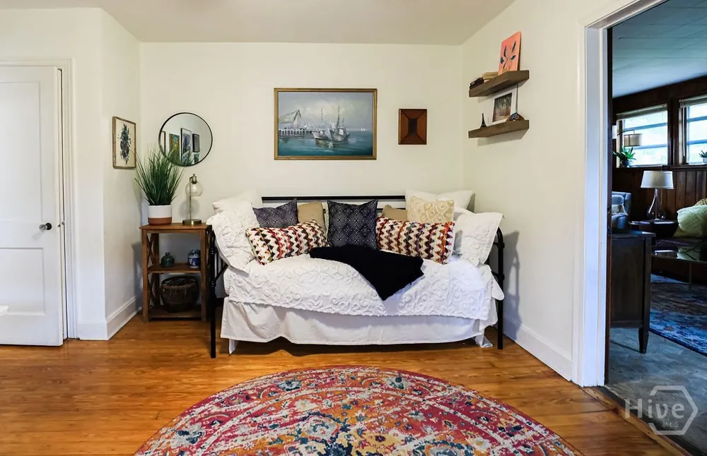 2224 E 38th Street Savannah, GA 31404