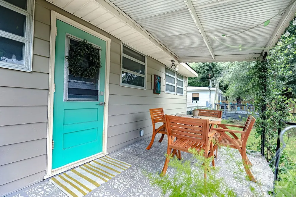 2224 E 38th Street Savannah, GA 31404