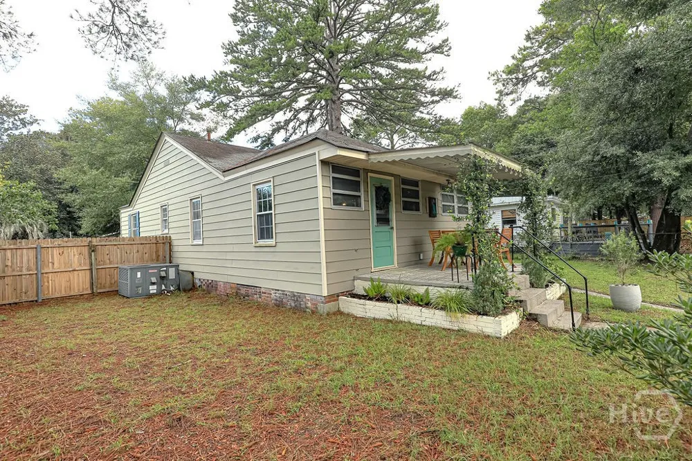 2224 E 38th Street Savannah, GA 31404