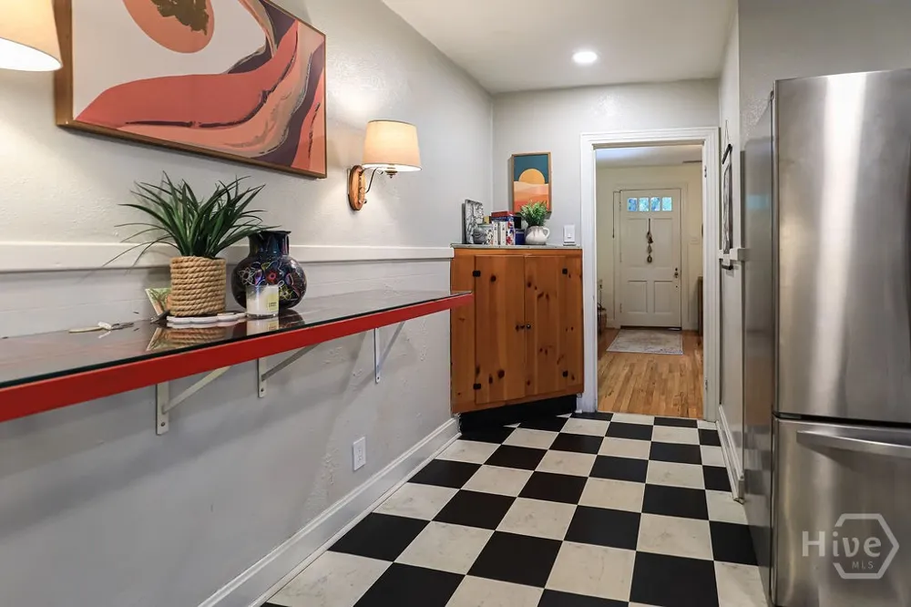 2224 E 38th Street Savannah, GA 31404