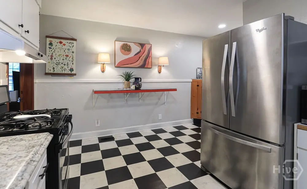 2224 E 38th Street Savannah, GA 31404