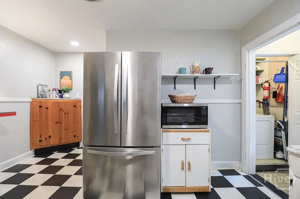2224 E 38th Street Savannah, GA 31404