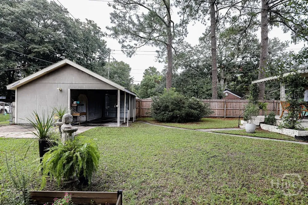2224 E 38th Street Savannah, GA 31404