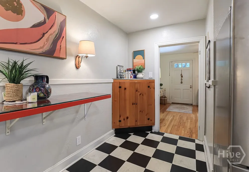 2224 E 38th Street Savannah, GA 31404