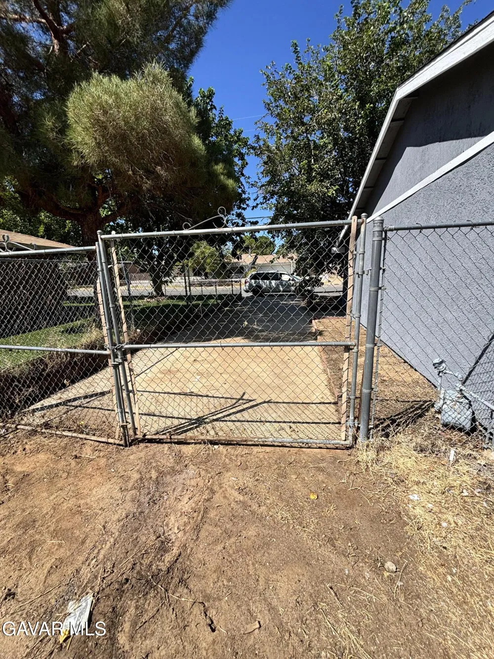 40624 E 166th Street Lancaster, CA 93535