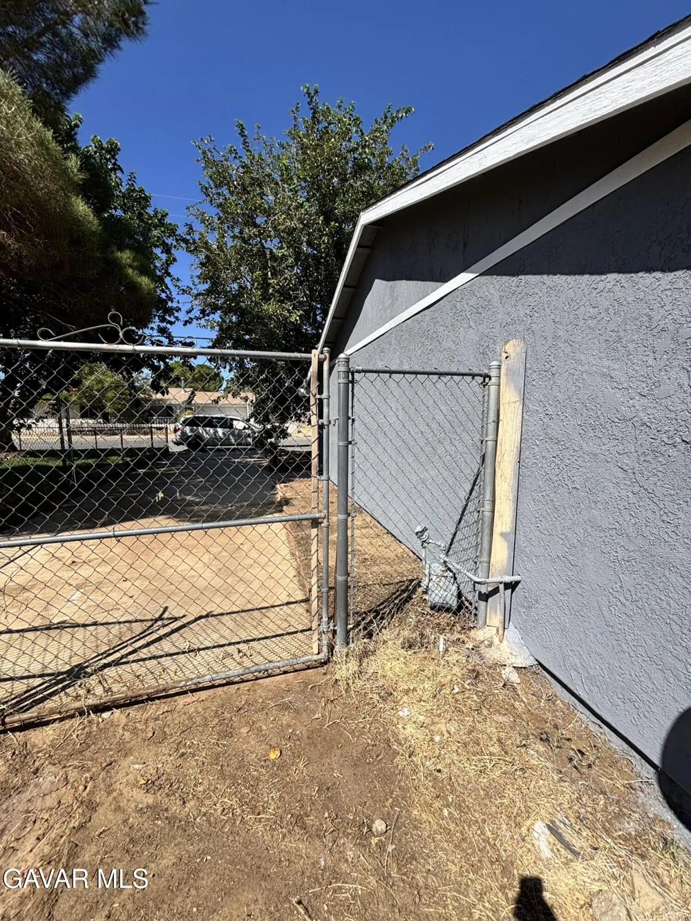 40624 E 166th Street Lancaster, CA 93535