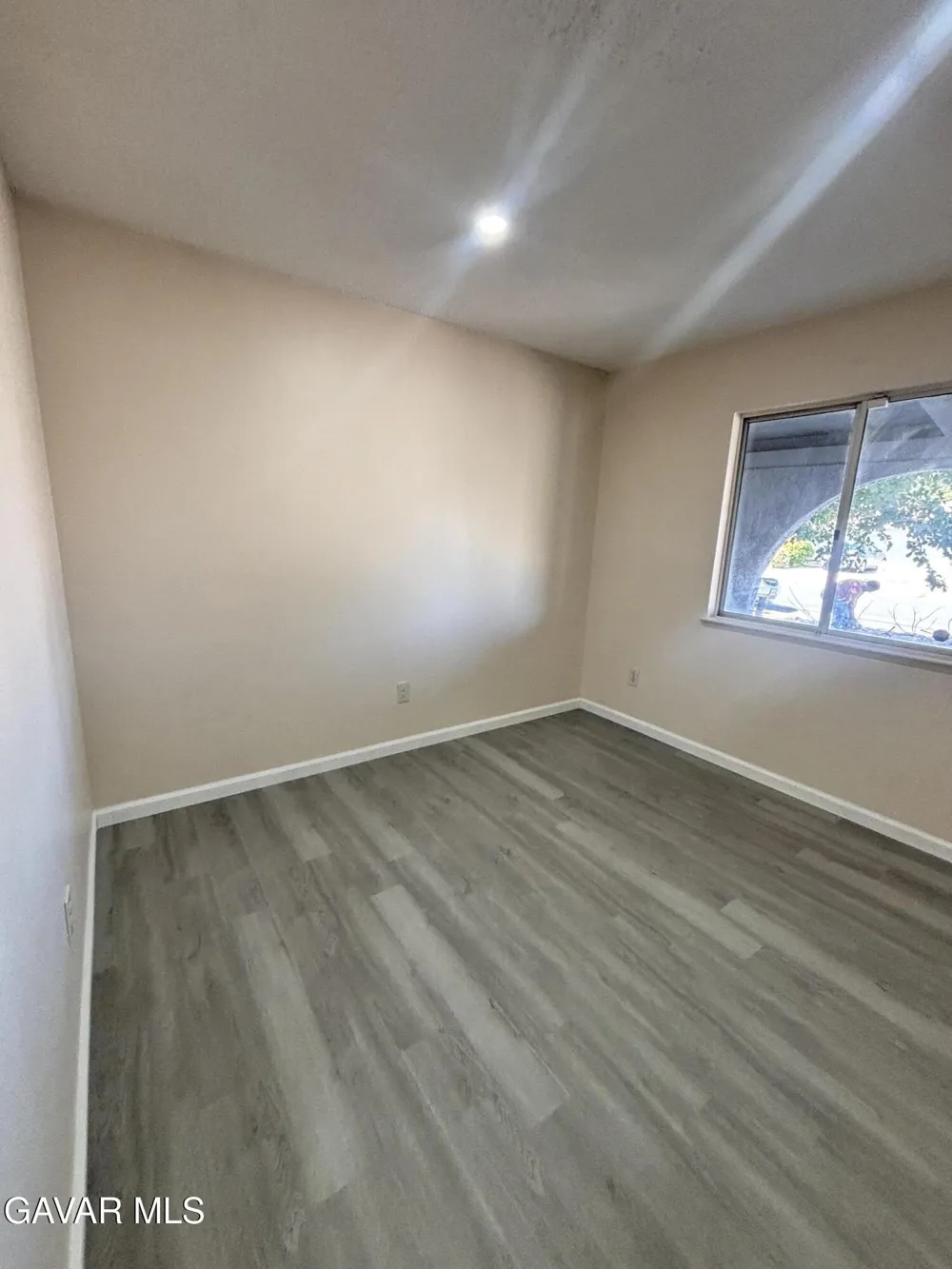 40624 E 166th Street Lancaster, CA 93535