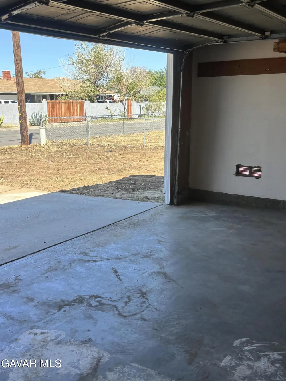 40624 E 166th Street Lancaster, CA 93535
