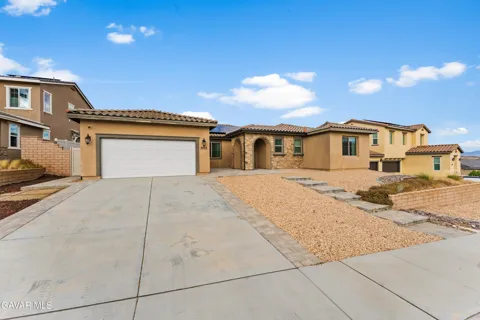 3993 Saddle Drive