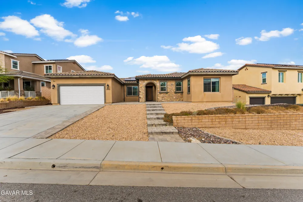 3993 Saddle Drive Palmdale, CA 93551