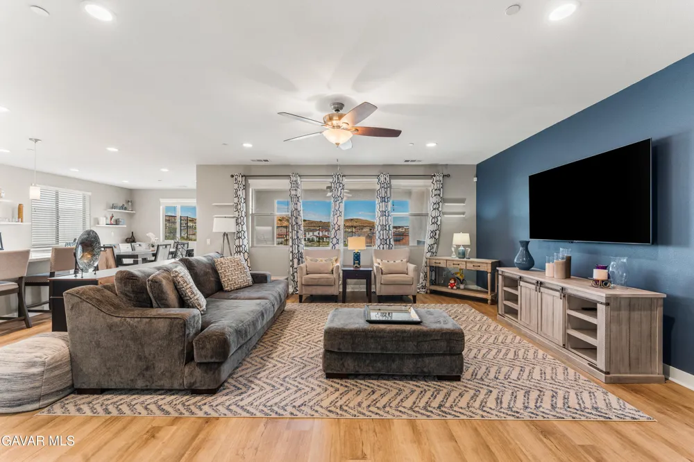 3993 Saddle Drive Palmdale, CA 93551