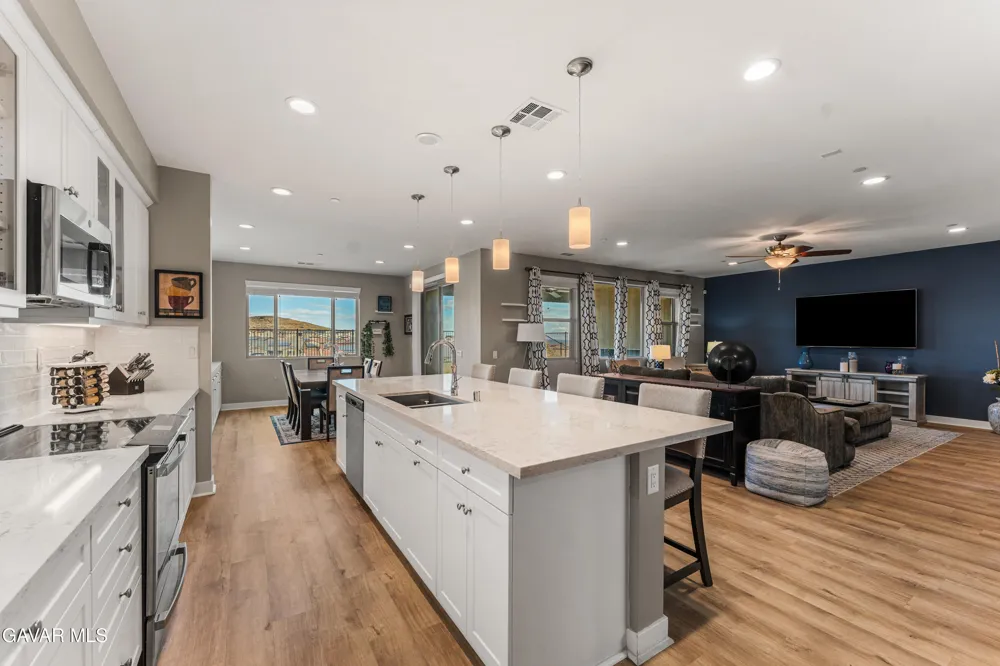 3993 Saddle Drive Palmdale, CA 93551