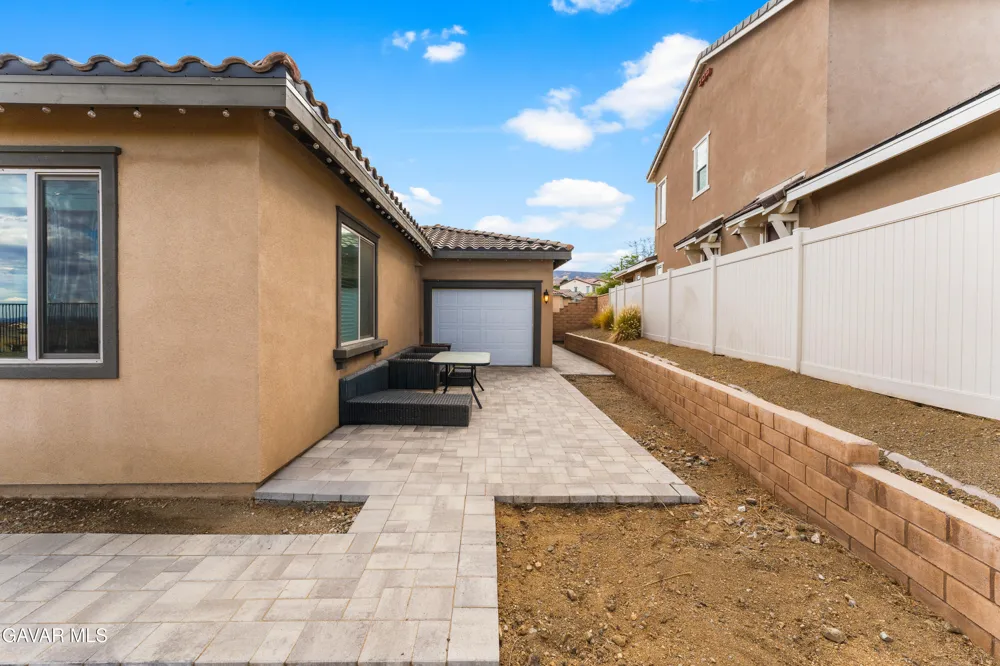 3993 Saddle Drive Palmdale, CA 93551