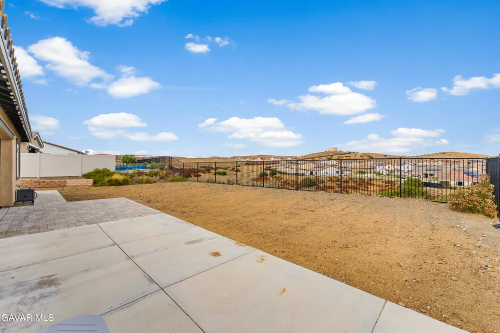 3993 Saddle Drive Palmdale, CA 93551