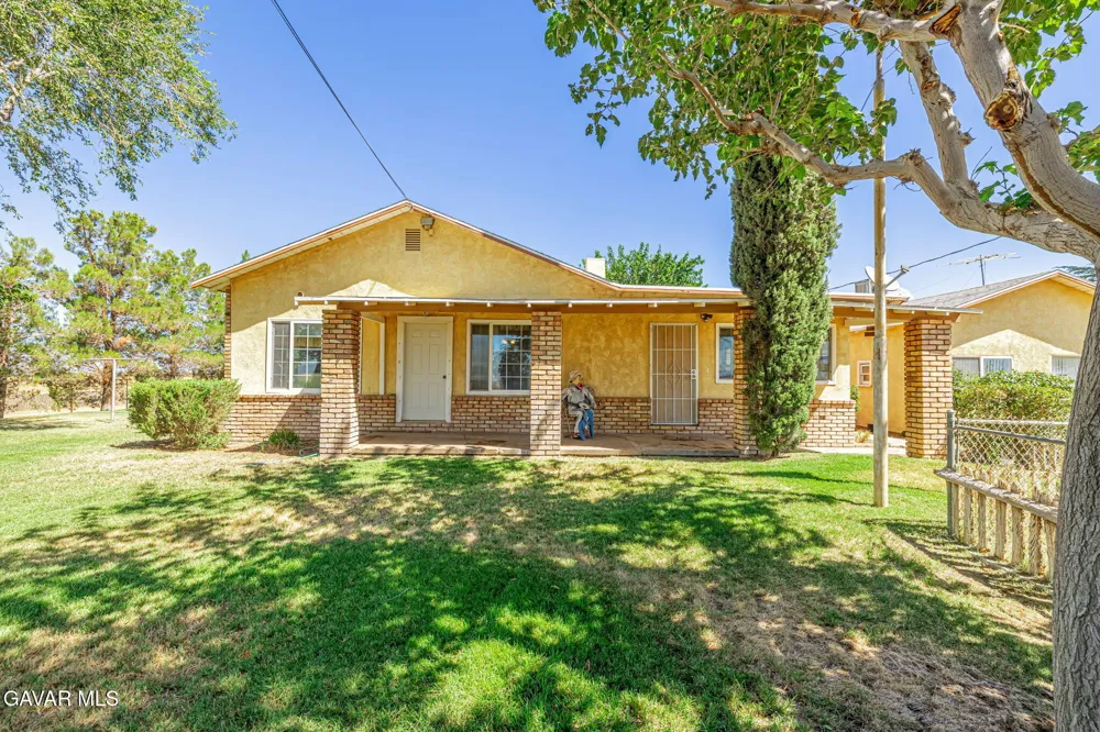 7847 E Avenue I Lancaster, CA 93535