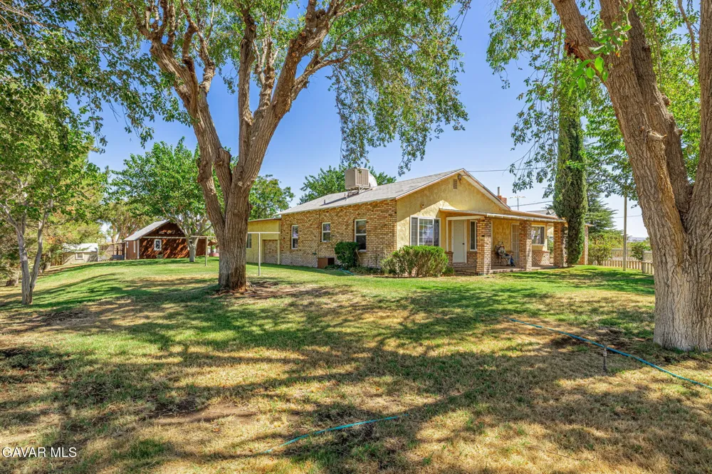 7847 E Avenue I Lancaster, CA 93535