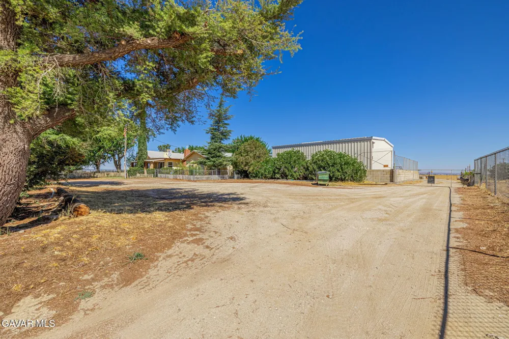 7847 E Avenue I Lancaster, CA 93535