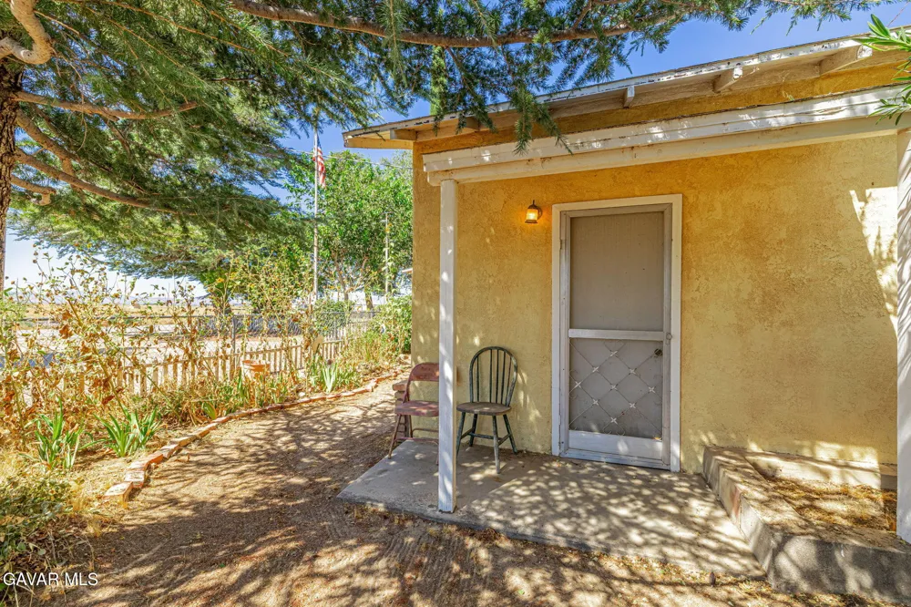 7847 E Avenue I Lancaster, CA 93535