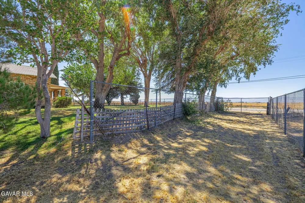 7847 E Avenue I Lancaster, CA 93535