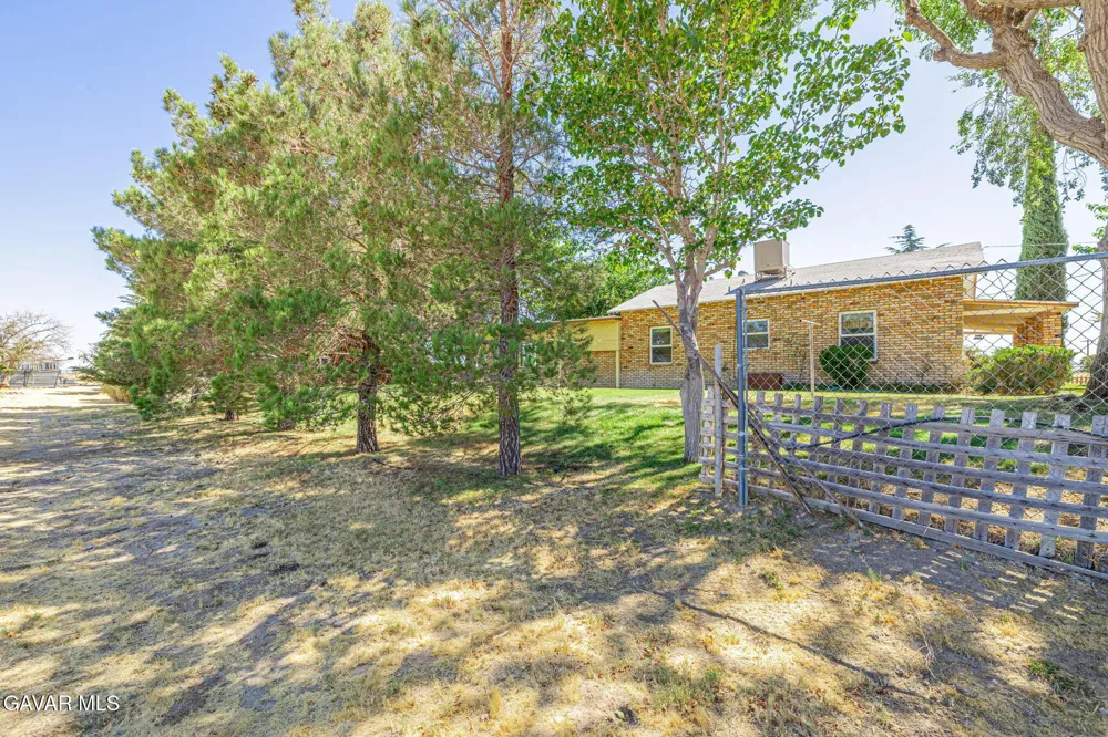 7847 E Avenue I Lancaster, CA 93535