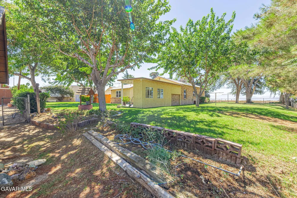 7847 E Avenue I Lancaster, CA 93535