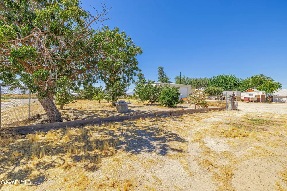 7847 E Avenue I Lancaster, CA 93535