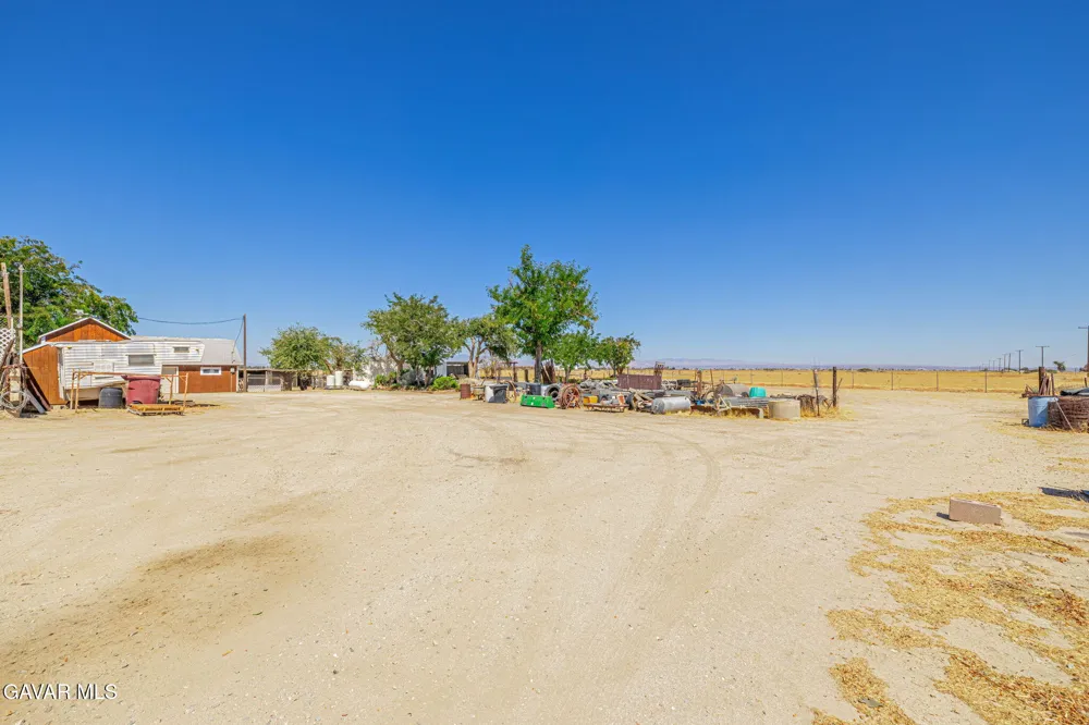 7847 E Avenue I Lancaster, CA 93535