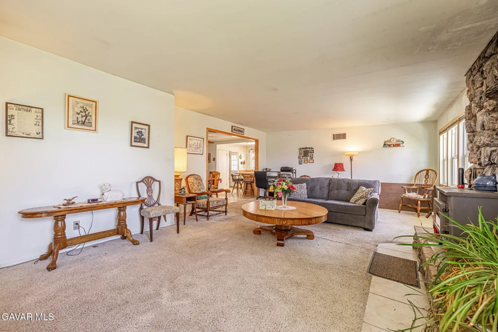 7847 E Avenue I Lancaster, CA 93535