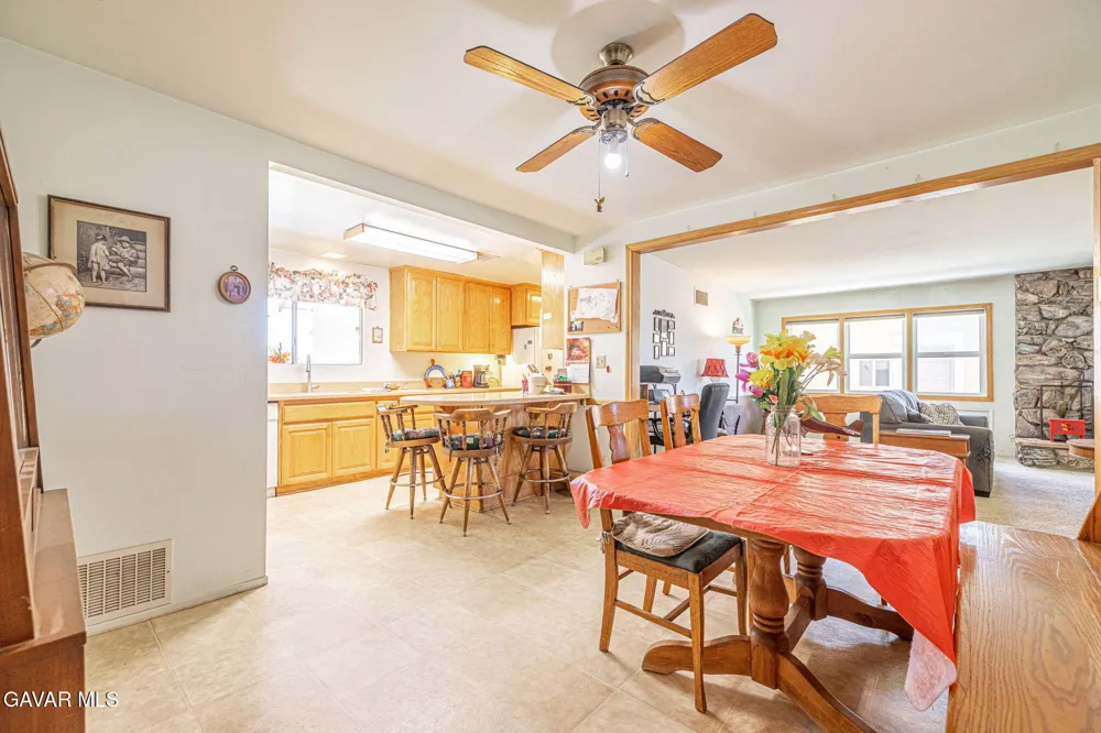 7847 E Avenue I Lancaster, CA 93535