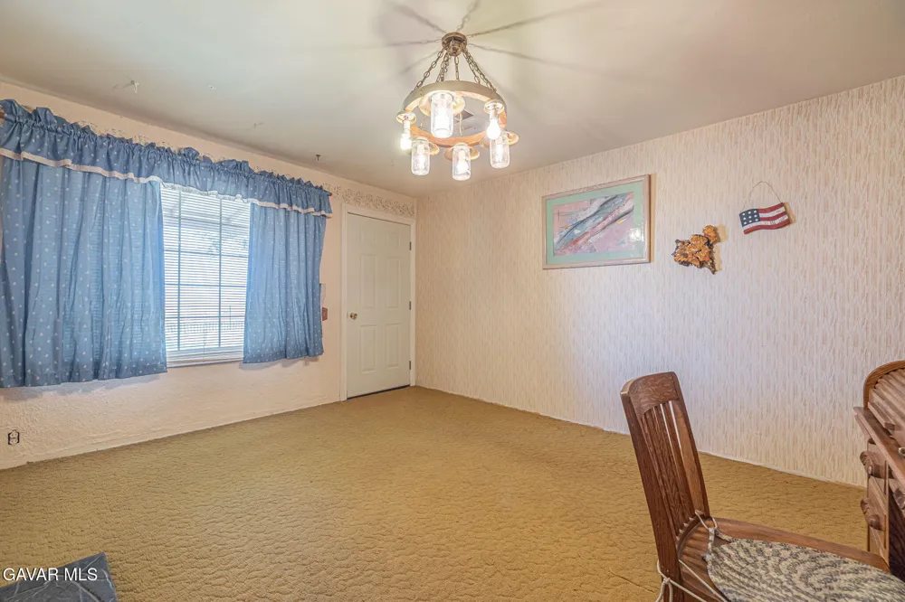 7847 E Avenue I Lancaster, CA 93535