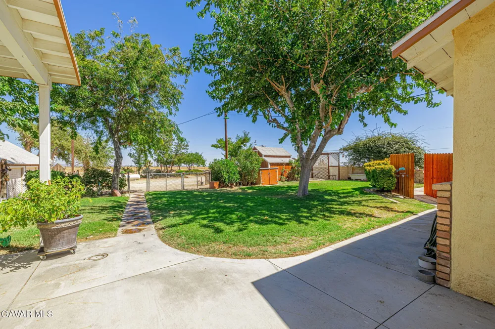 7847 E Avenue I Lancaster, CA 93535