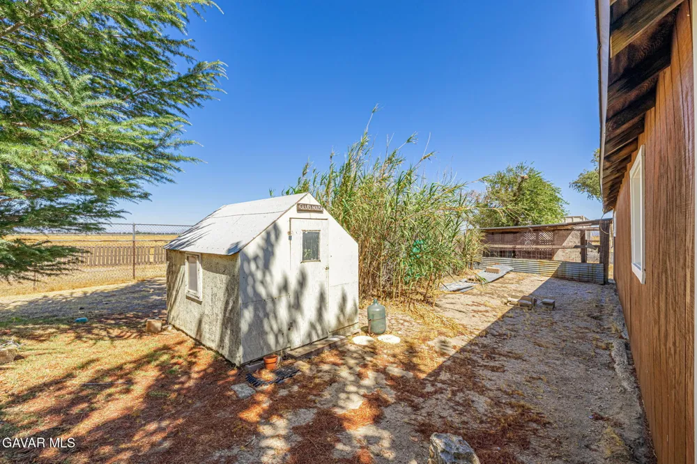 7847 E Avenue I Lancaster, CA 93535