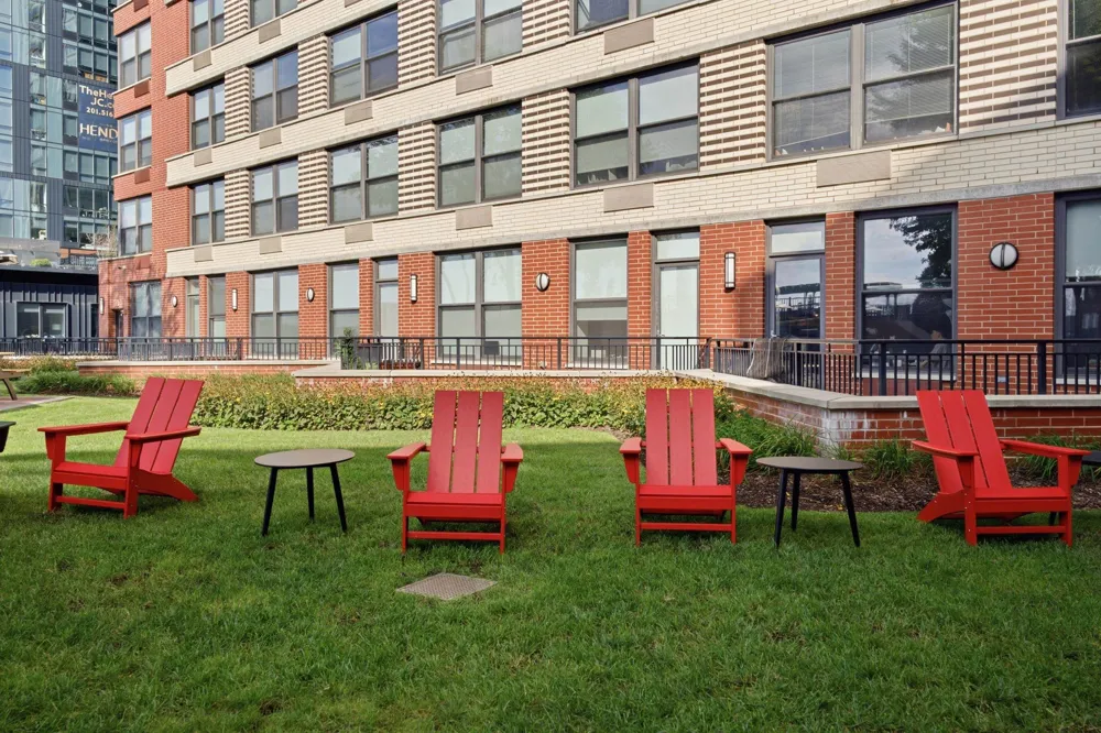 102 CHRISTOPHER COLUMBUS DR Jersey City, NJ 07302